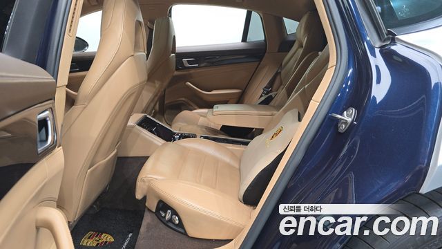 Porsche Panamera (971) 3.0 AWD 2018 — фото 31