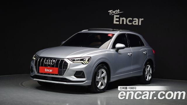 Audi Q3 (F3) 35 TDI Premium