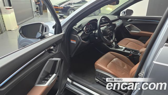 Audi Q3 (F3) 35 TDI Premium 2020 — фото 10