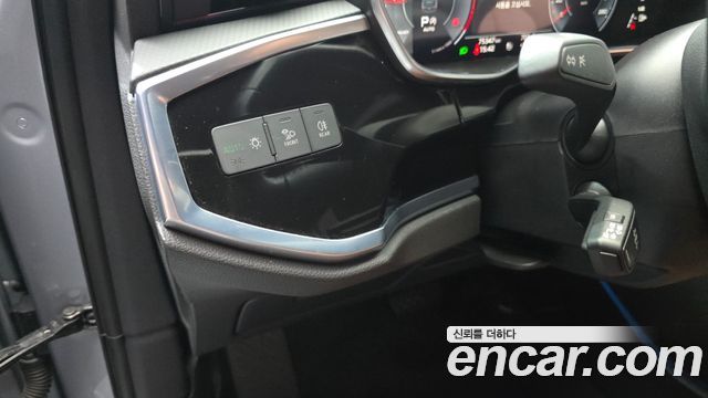 Audi Q3 (F3) 35 TDI Premium 2020 — фото 14