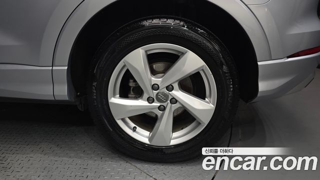 Audi Q3 (F3) 35 TDI Premium 2020 — фото 21