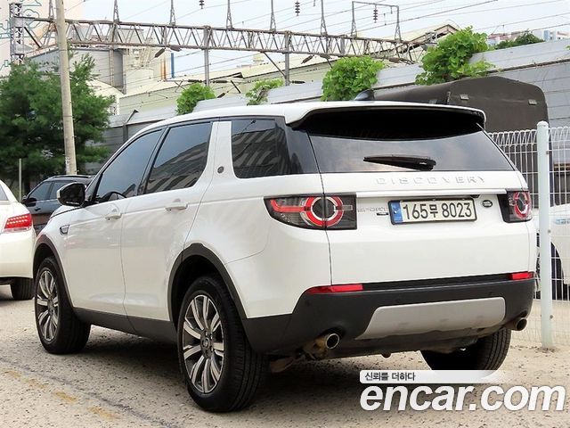 Land Rover Discovery Sport 2.0 TD4 HSE Luxury 2017 — фото 3