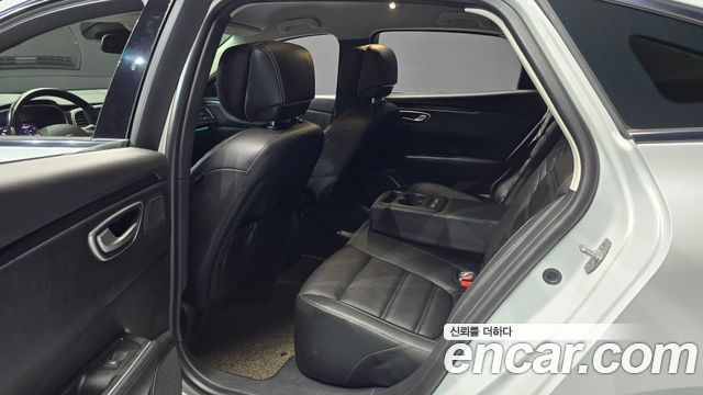 Renault Korea SM6 1.3 TCe LE 2021 — фото 12