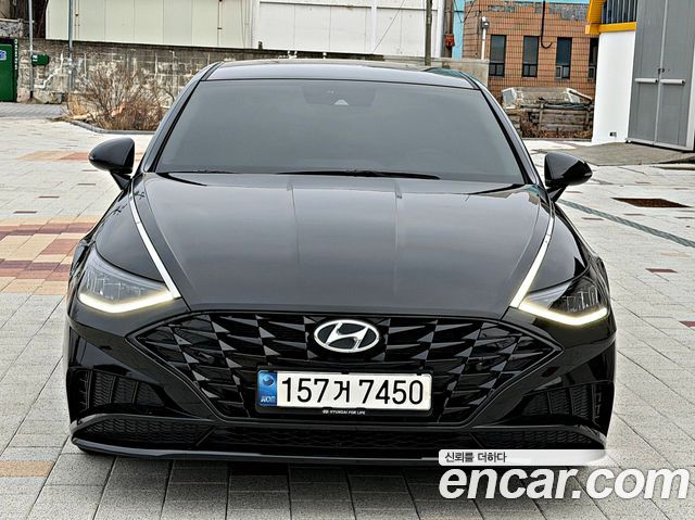 Hyundai Sonata (DN8) 2.0 Premium Plus