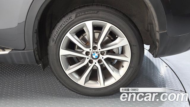 BMW X6 (F16) xDrive 30d 2017 — фото 5
