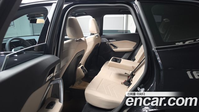 BMW X1 (U11) sDrive 18d M Sport 2025 — фото 11