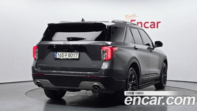 Ford Explorer (VI) 2.3 LimIted 4WD 2021 — фото 2