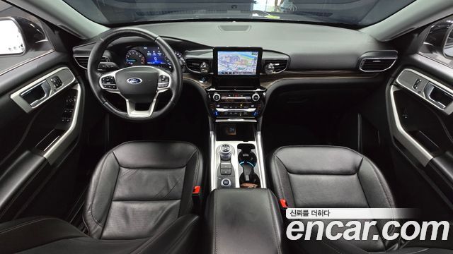 Ford Explorer (VI) 2.3 LimIted 4WD 2021 — фото 7