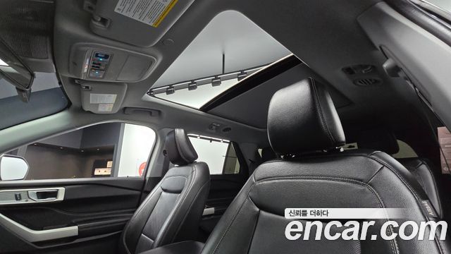 Ford Explorer (VI) 2.3 LimIted 4WD 2021 — фото 19