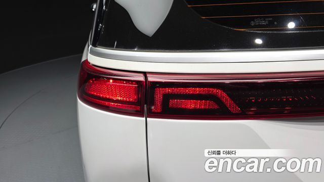 Kia Carnival (IV) Conversion(LPG) 2023 — фото 23