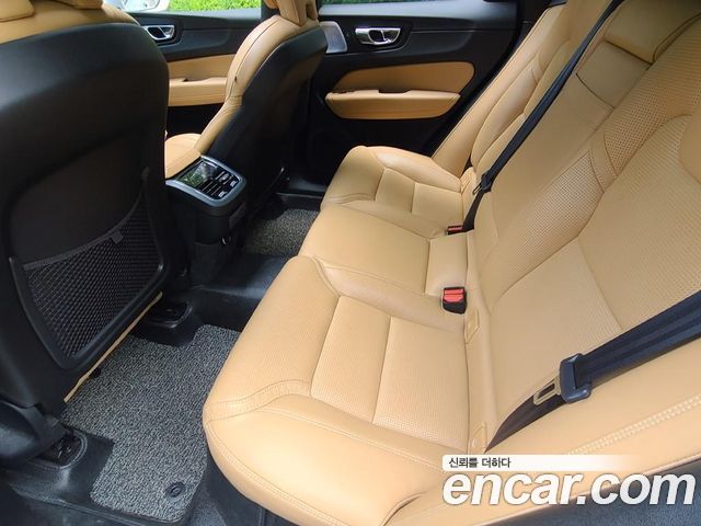 Volvo XC60 (II) D5 Inscription 2019 — фото 15