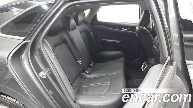 Kia K5 Hybrid (III) Prestige 2023 — фото 11