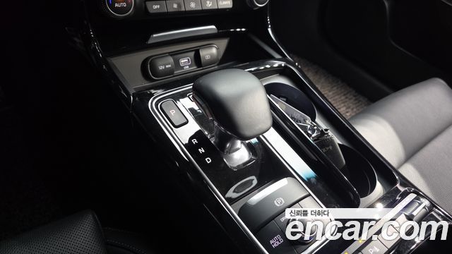 Kia Stinger Meister 2.5 Platinum 2023 — фото 9
