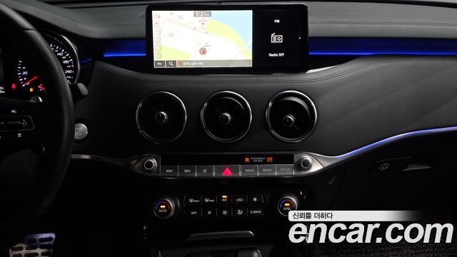 Kia Stinger Meister 2.5 Platinum 2023 — фото 13