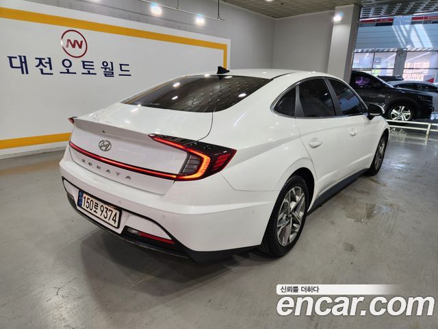 Hyundai Sonata (DN8) 2.0 Premium Family 2021 — фото 6