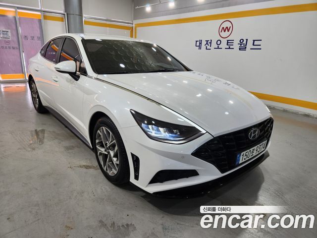Hyundai Sonata (DN8) 2.0 Premium Family 2021 — фото 8