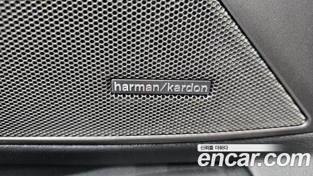 BMW M3 (G80) M3 Sedan Competition M xDrive 2025 — фото 17
