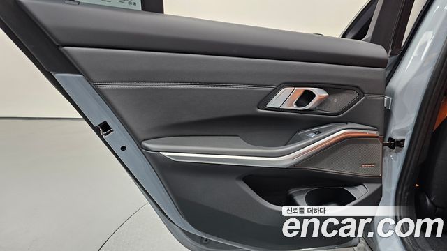 BMW M3 (G80) M3 Sedan Competition M xDrive 2025 — фото 25
