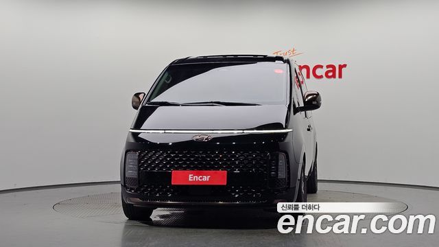 Hyundai Staria L3.5 Lounge 9-Seater Inspiration 2022 — фото 3