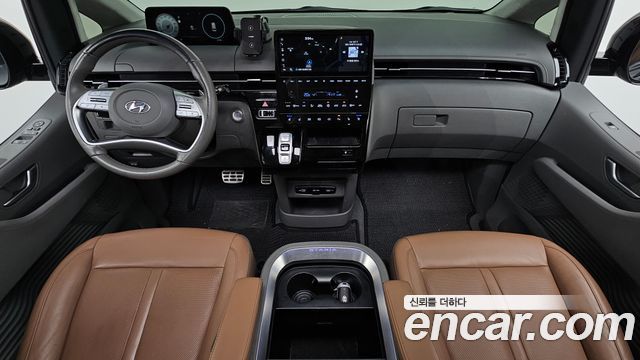Hyundai Staria L3.5 Lounge 9-Seater Inspiration 2022 — фото 7