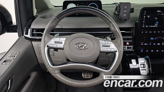 Hyundai Staria L3.5 Lounge 9-Seater Inspiration 2022 — фото 13