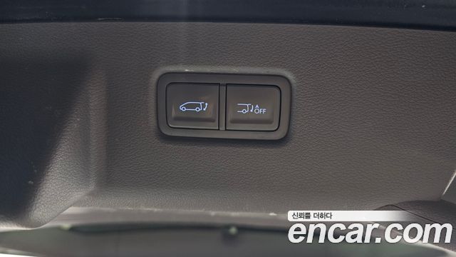 Hyundai Staria L3.5 Lounge 9-Seater Inspiration 2022 — фото 36