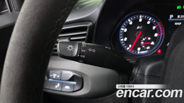Hyundai Veloster (JS) 2.0 N 2021 — фото 33