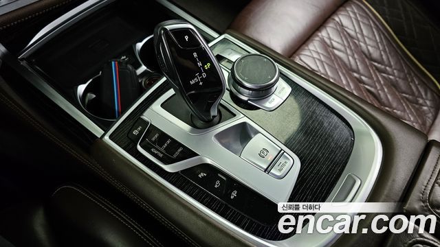 BMW 7 Series (G11) 730Ld xDrive M Sport 2020 — фото 9