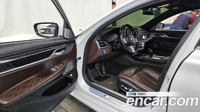 BMW 7 Series (G11) 730Ld xDrive M Sport 2020 — фото 10