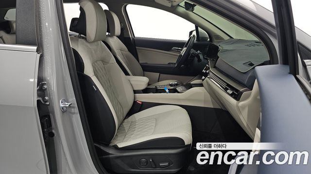 Kia Sportage (V) Gasoline 1.6 Turbo 2WD Signature 2026 — фото 10