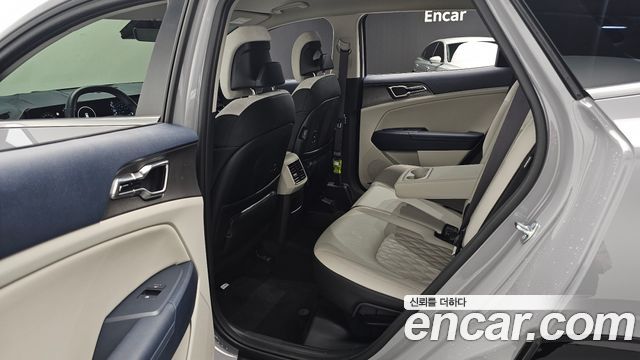 Kia Sportage (V) Gasoline 1.6 Turbo 2WD Signature 2026 — фото 12