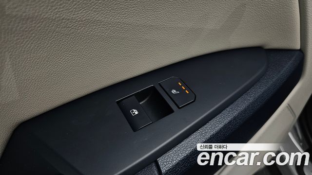 Kia Sportage (V) Gasoline 1.6 Turbo 2WD Signature 2026 — фото 19
