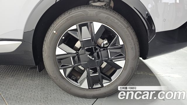 Kia Sportage (V) Gasoline 1.6 Turbo 2WD Signature 2026 — фото 21