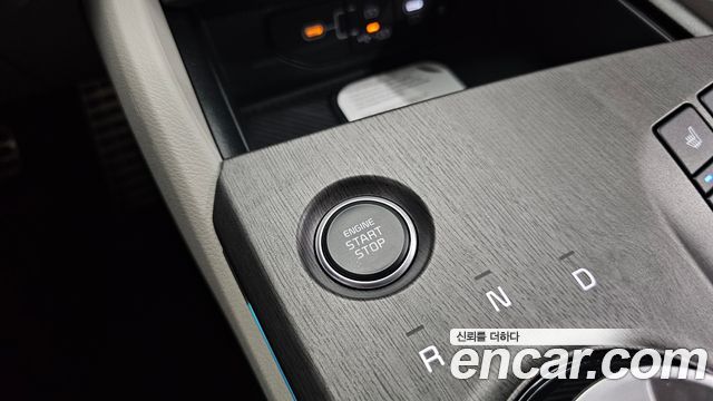 Kia Sportage (V) Gasoline 1.6 Turbo 2WD Signature 2026 — фото 27