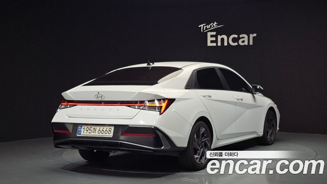 Hyundai Avante (CN7) 1.6 Inspiration 2024 — фото 2