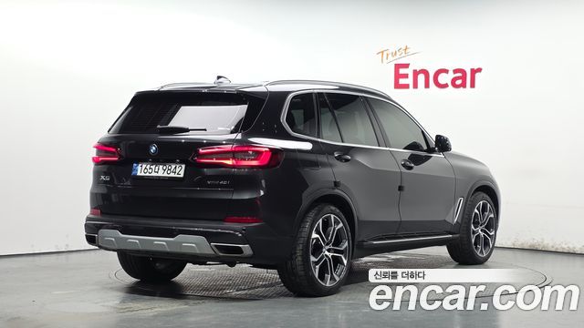 BMW X5 (G05) xDrive 40i xLine 2022 — фото 2