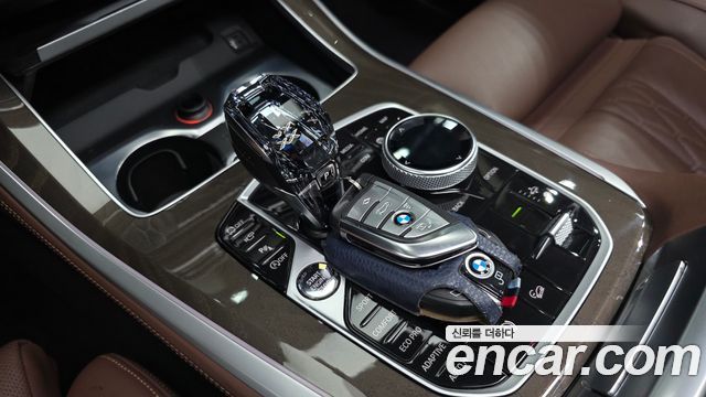 BMW X5 (G05) xDrive 40i xLine 2022 — фото 9