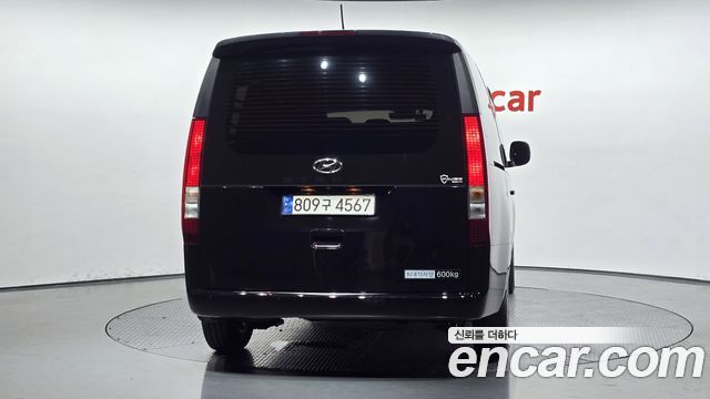Hyundai Staria L3.5 Cargo 5-Seater Modern 2023 — фото 4