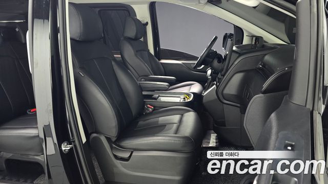 Hyundai Staria L3.5 Cargo 5-Seater Modern 2023 — фото 10