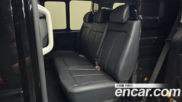 Hyundai Staria L3.5 Cargo 5-Seater Modern 2023 — фото 12