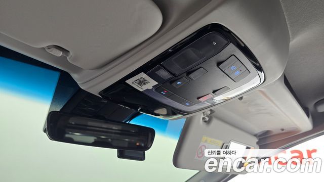 Hyundai Staria L3.5 Cargo 5-Seater Modern 2023 — фото 20