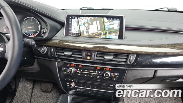 BMW X6 (F16) xDrive 30d 2017 — фото 17