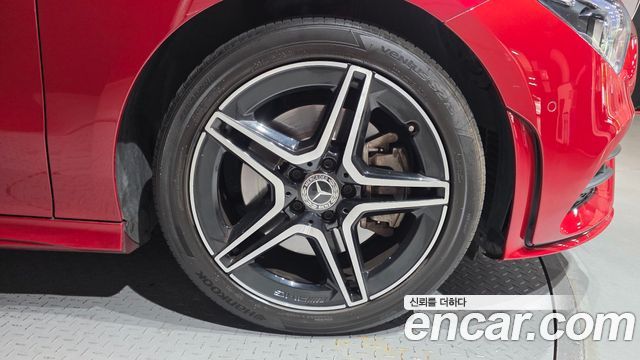 Mercedes-Benz CLA-Class (C118) CLA250 4MATIC 2021 — фото 21