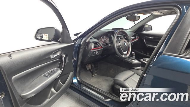 BMW 1 Series (F20) 118d Sport 5Door 2017 — фото 10