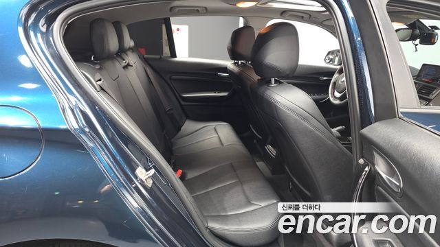 BMW 1 Series (F20) 118d Sport 5Door 2017 — фото 12