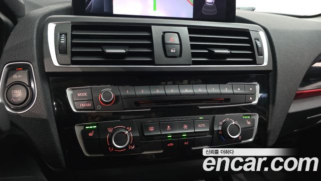 BMW 1 Series (F20) 118d Sport 5Door 2017 — фото 16