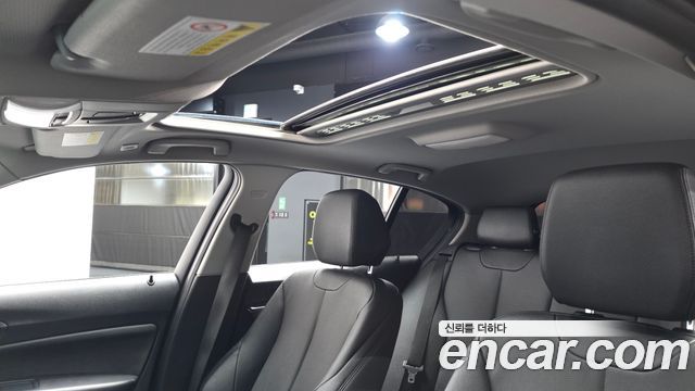 BMW 1 Series (F20) 118d Sport 5Door 2017 — фото 17