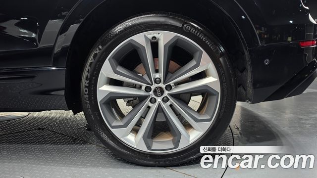 Audi Q8 (4M) 55 TFSI Quattro Premium 2026 — фото 21