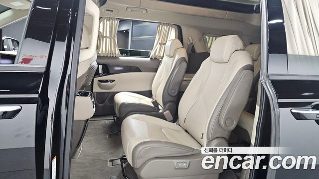 Kia Carnival (IV) Gasoline 9-Seater Hi-Limousine Signature 2022 — фото 12