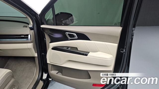 Kia Carnival (IV) Gasoline 9-Seater Hi-Limousine Signature 2022 — фото 25
